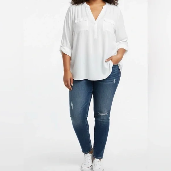 Torrid White Blouse - Picture 2 of 8